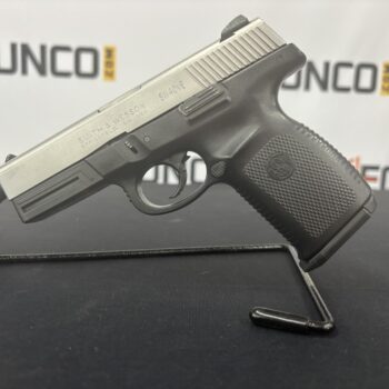 Alternative view of SMITH & WESSON SW40VE Smith 40sw 4” Striker Fired Semi-Auto Pistol USED