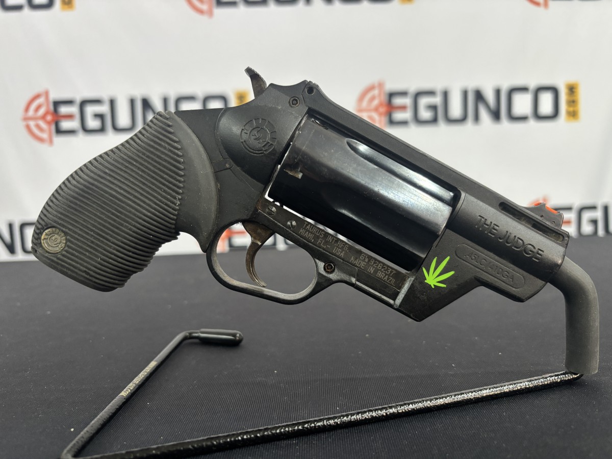 Taurus Judge Public Defender Poly DA/SA 2".45 LC .410 Ga USED 3 Taurus Judge Public Defender Poly DA/SA 2".45 LC .410 Ga USED
