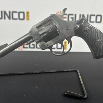 Alternative view of H & R 929 SIDEKICK .22lr 4" 9-Shot DA/SA GOOD CONDITION USED