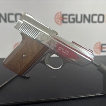 DAVIS P-32 .32ACP 3" NICKEL WOOD GRIPS 6RD ORIGINAL MAG EXCELLENT CONDITION USED