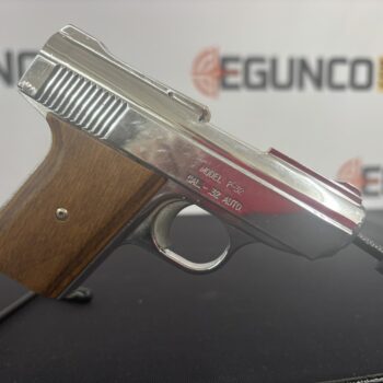 DAVIS P-32  32 ACP 2.75” NICKEL WOOD GRIPS 1-MAG USED