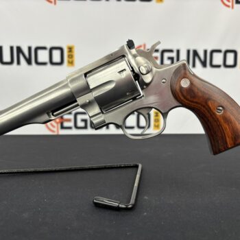 Alternative view of RUGER REDHAWK .44 MAGNUM SS 6RD USED