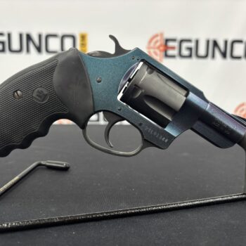 CHARTER ARMS 38 spl UNDERCOVER LITE 2" BLUE RUBBER GRIP USED