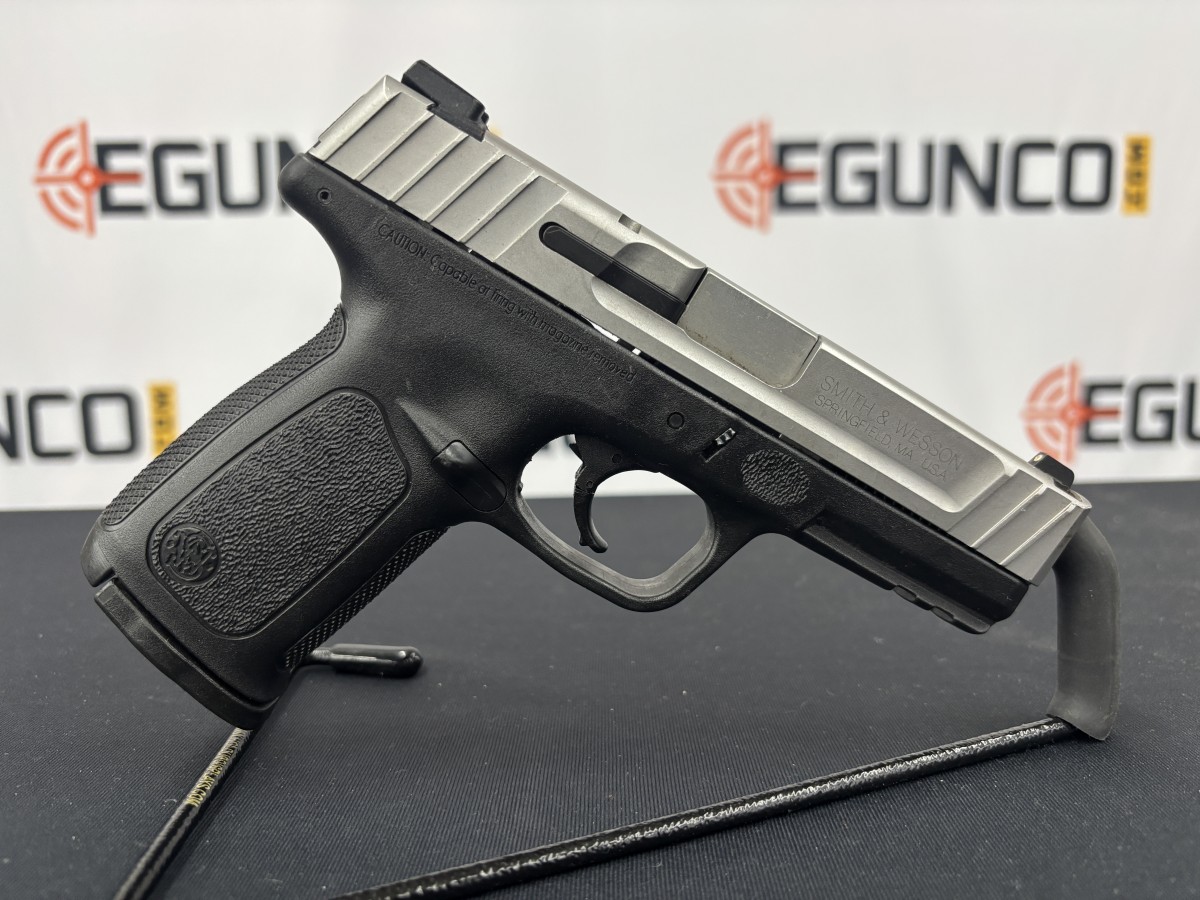 SMITH & WESSON SD9VE 2 TONE 16RD 9MM SD9 USED 3 SMITH & WESSON SD9VE 2 TONE 16RD 9MM SD9 USED