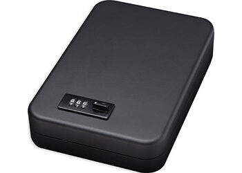 BULLDOG PERSONAL SAFE CMBNTN LOCK BL