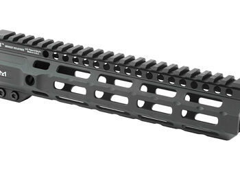 Alternative view of MIDWEST COMBAT RAIL 9.5" HNDGRD MLOK