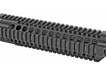 Alternative view of MIDWEST 10" QUAD RAIL HANDGUARD