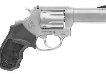 Alternative view of TAURUS 942 22WMR 3" 8RD STS