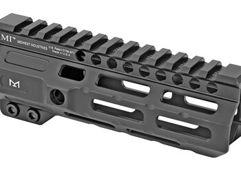 Alternative view of MIDWEST COMBAT RAIL 6" HNDGRD MLOK
