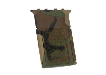 B5 VERTICAL GRIP M-LOK WOODLAND