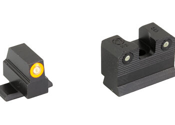 Alternative view of XS R3D 2.0 FOR SIG 320 SUP HT GRN/OG